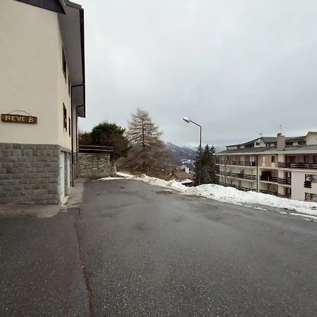 Neve 5 Clotes Slope Access * Sauze D'Oulx