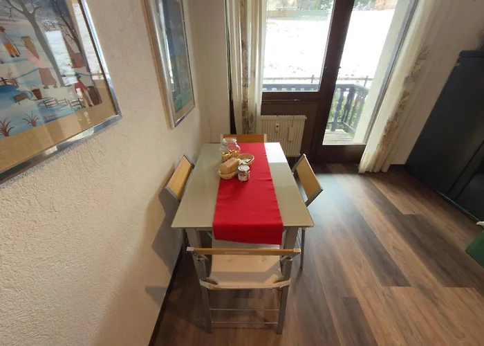 Neve 5 Clotes Slope Access *